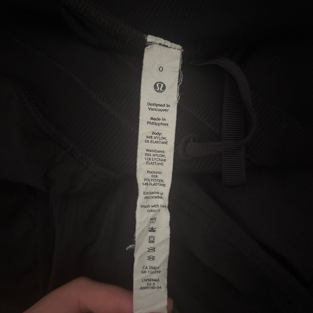 Lululemon black dance studio pants - Picture 2 of 3